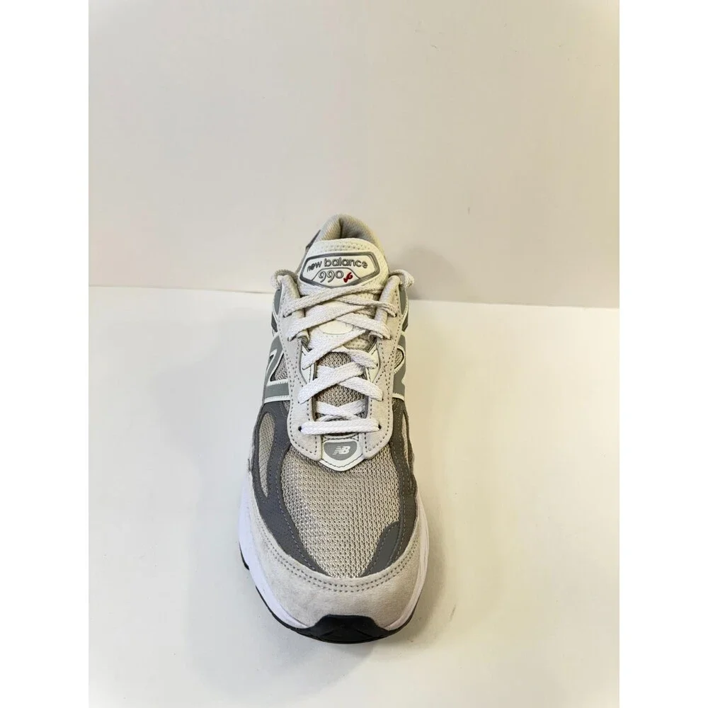 New Balance Unisex Made in USA 990 V6 Sneaker, Grey Mens US 11